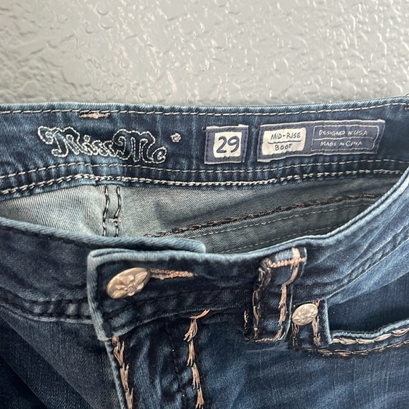Miss Me Jeans with embellished pockets size 29 - Picture 10 of 12